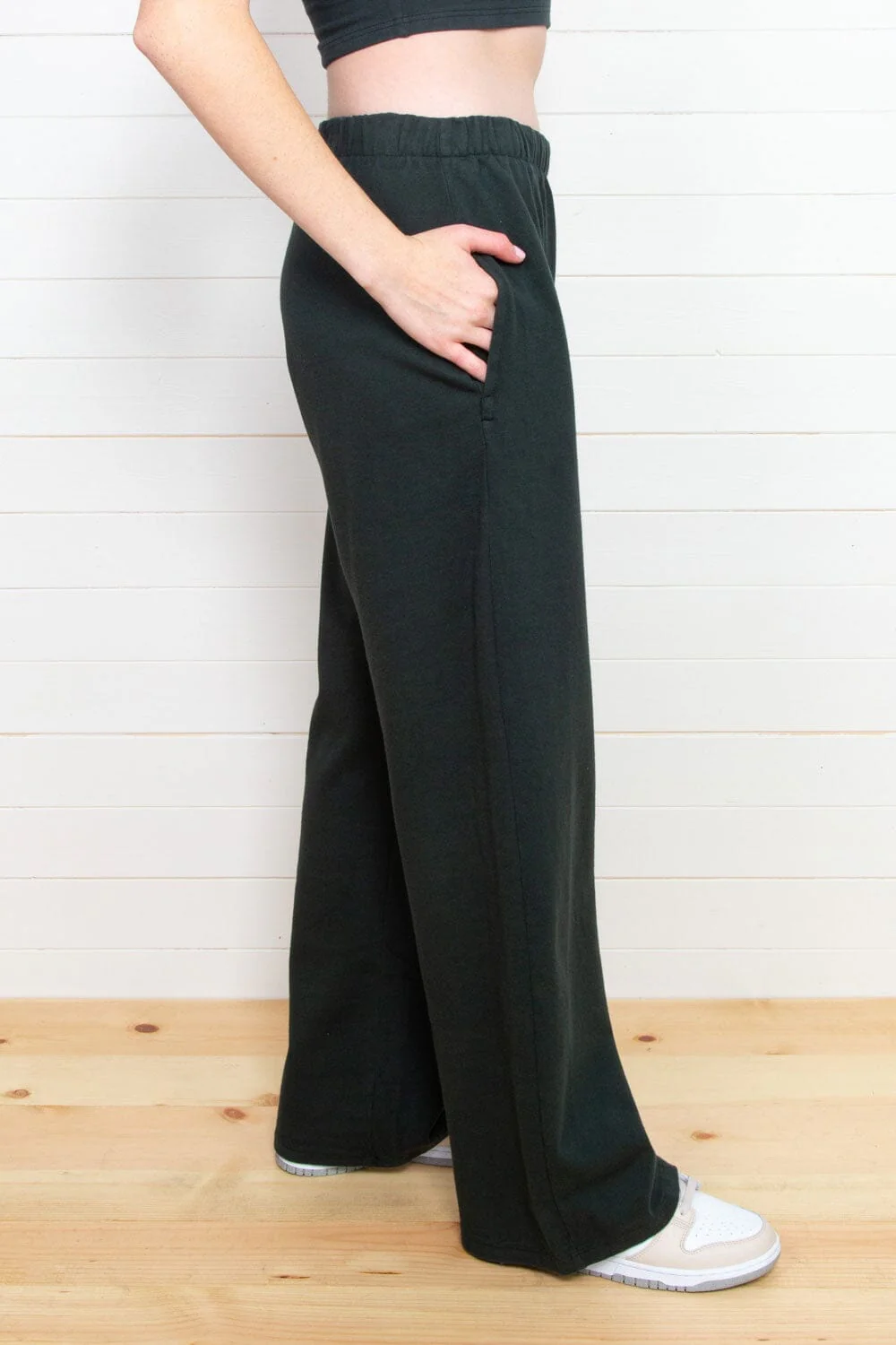 Anastasia Sweatpants - Image 22