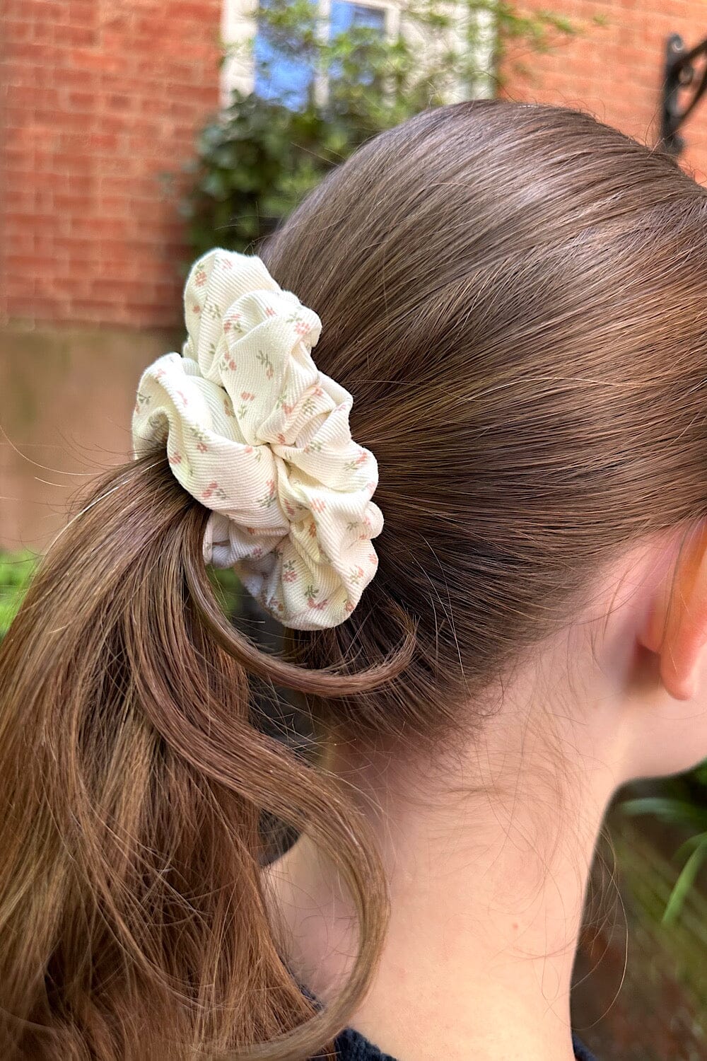 Floral Scrunchie - Image 3