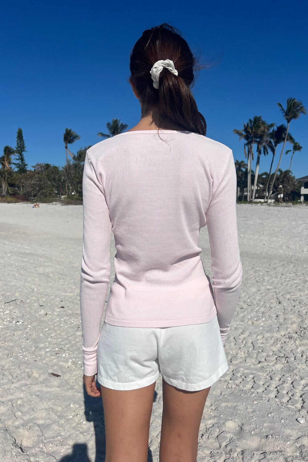 Zelly Long Sleeve Ribbed Top - Image 13